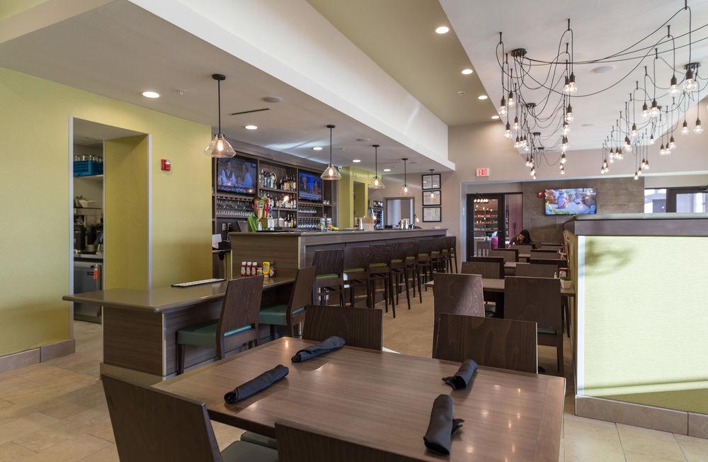 Holiday Inn San Marcos Convention Center By Ihg Экстерьер фото